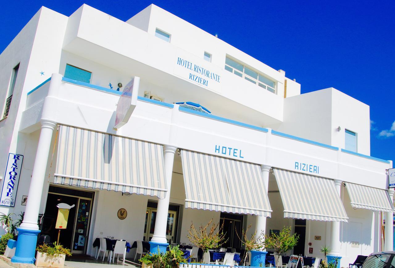 Hotel Rizieri 레우카 외부 사진