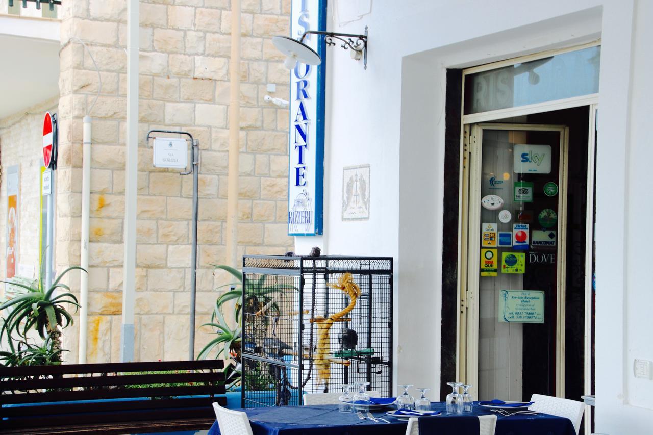Hotel Rizieri 레우카 외부 사진